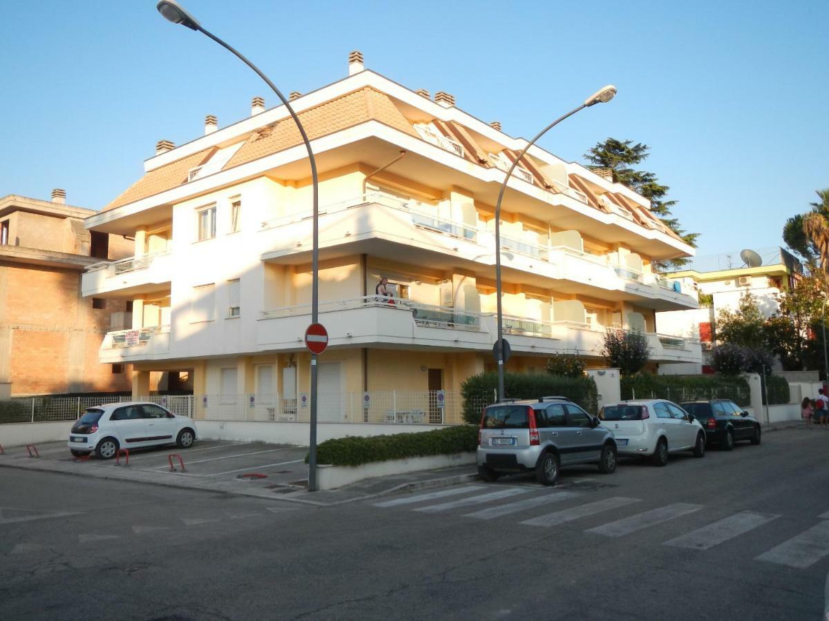 Dama